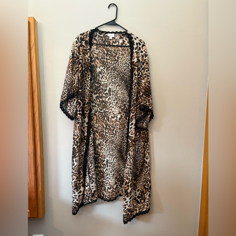 LuLaRoe Animal Print Robe with Black Trim